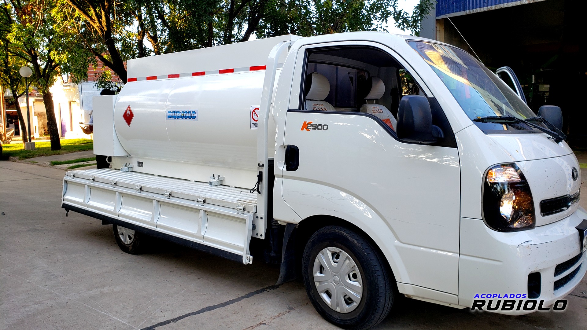 Carroceria Tanque para Camion para 4.000 Litros. (CT1002)