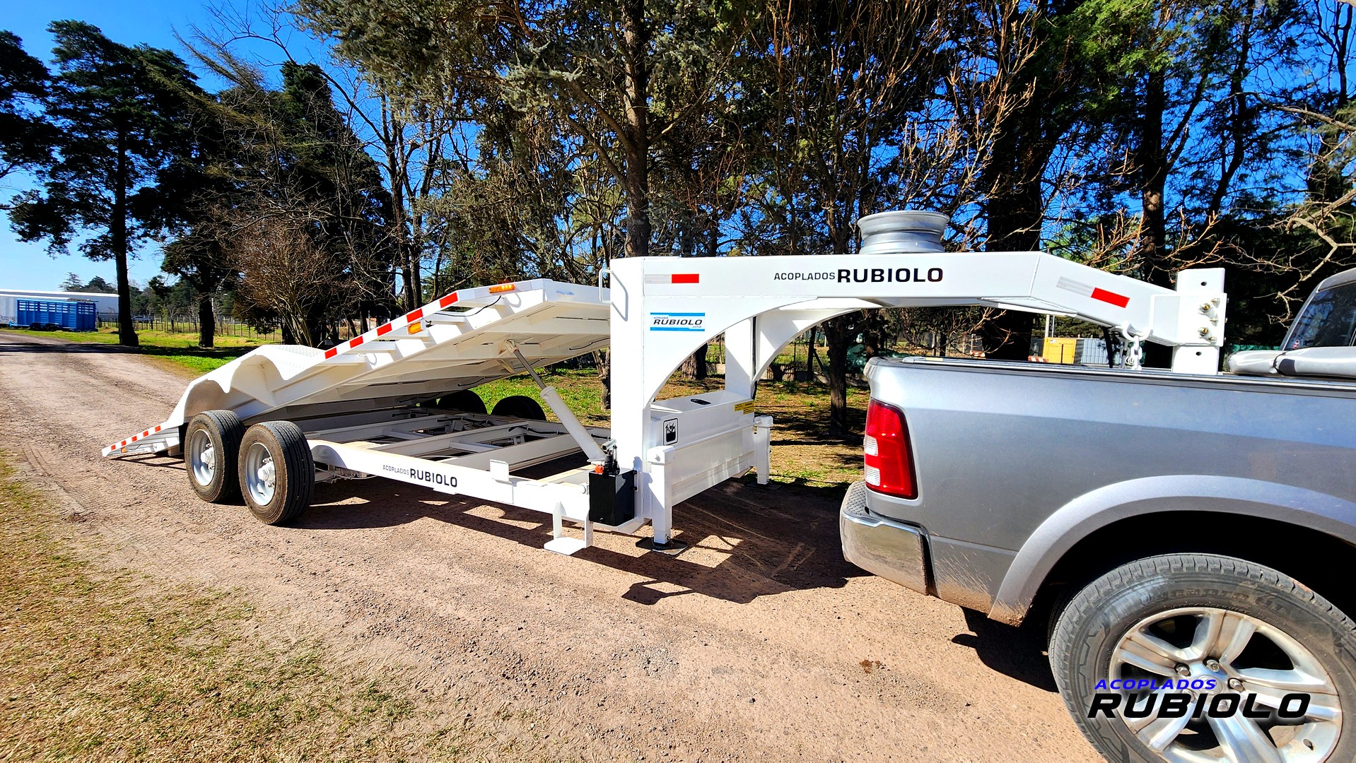 Trailer Semirremolque Basculante Homologado para 5 Tn. (HO1023)