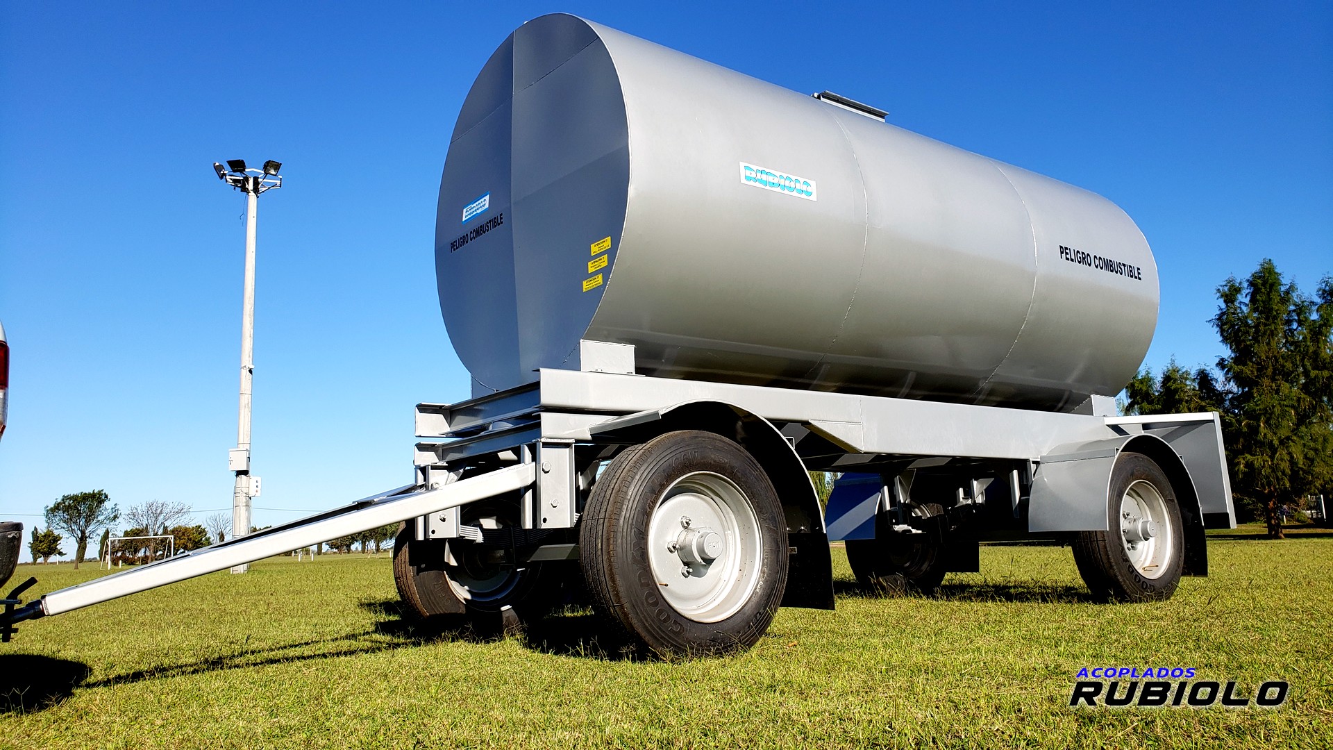 Acoplado Cisterna para 12.000 Lts. (CI1011)