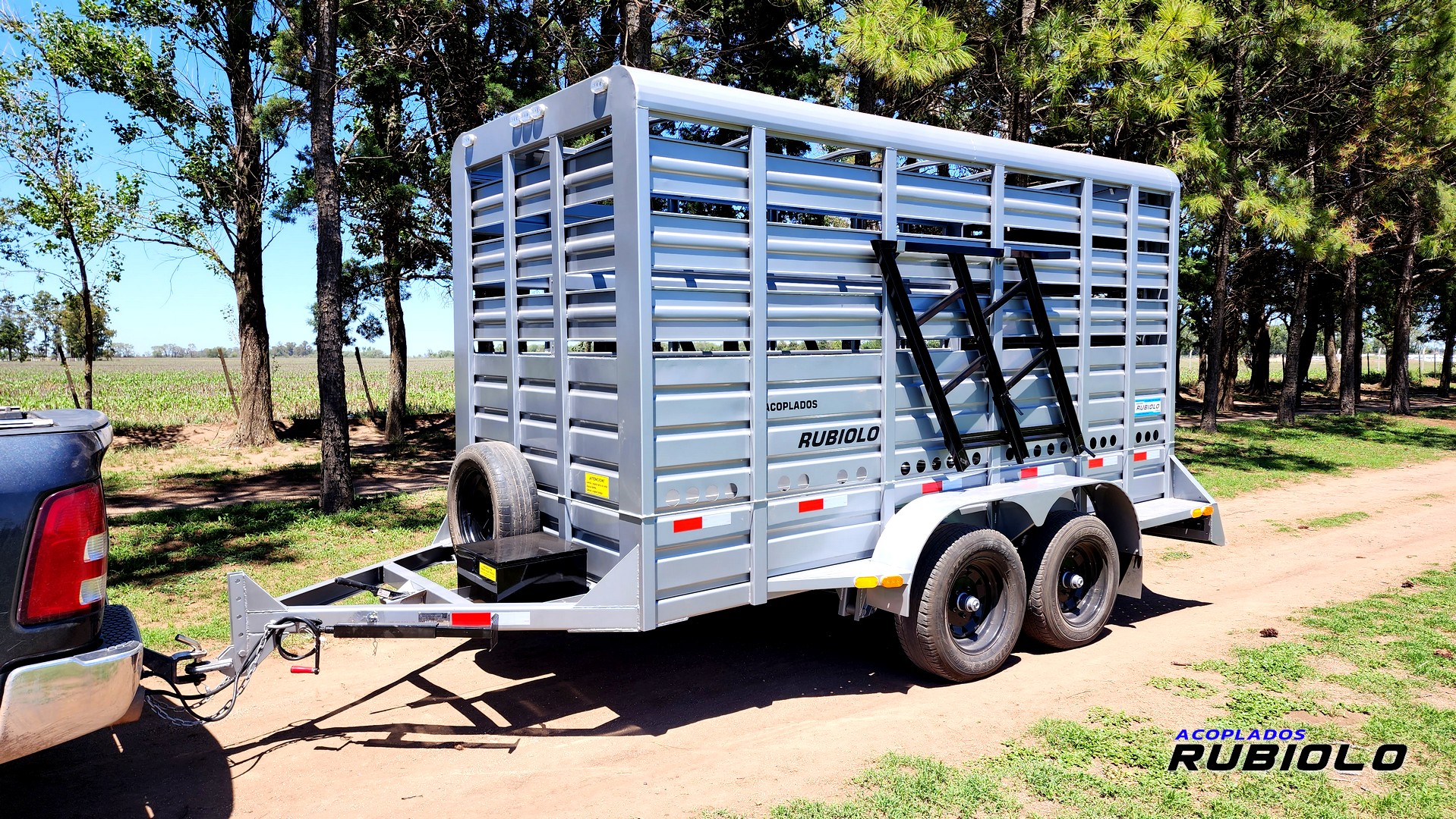 Acoplado Jaula para 3.5 Tn. Balancin Homologada. (JA1007-S)