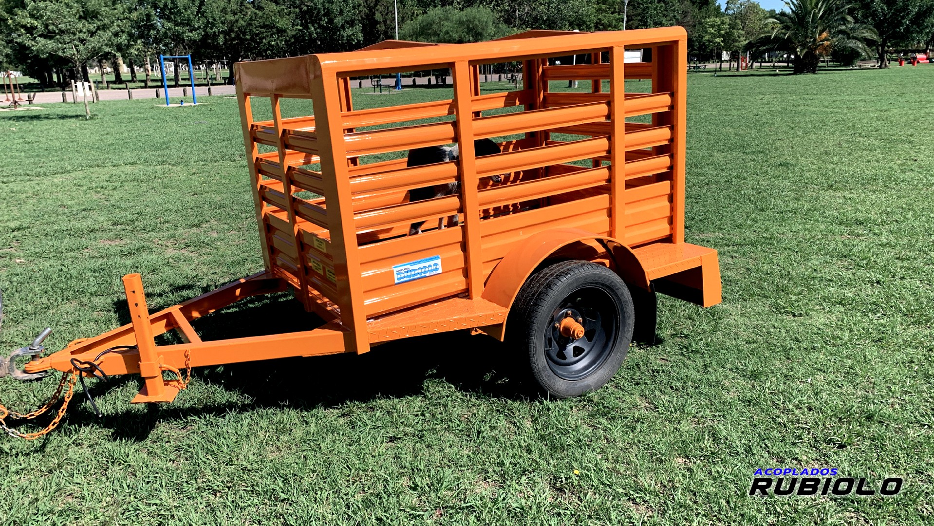 Acoplado Jaulin para 800 Kg. Batan (JA1001)