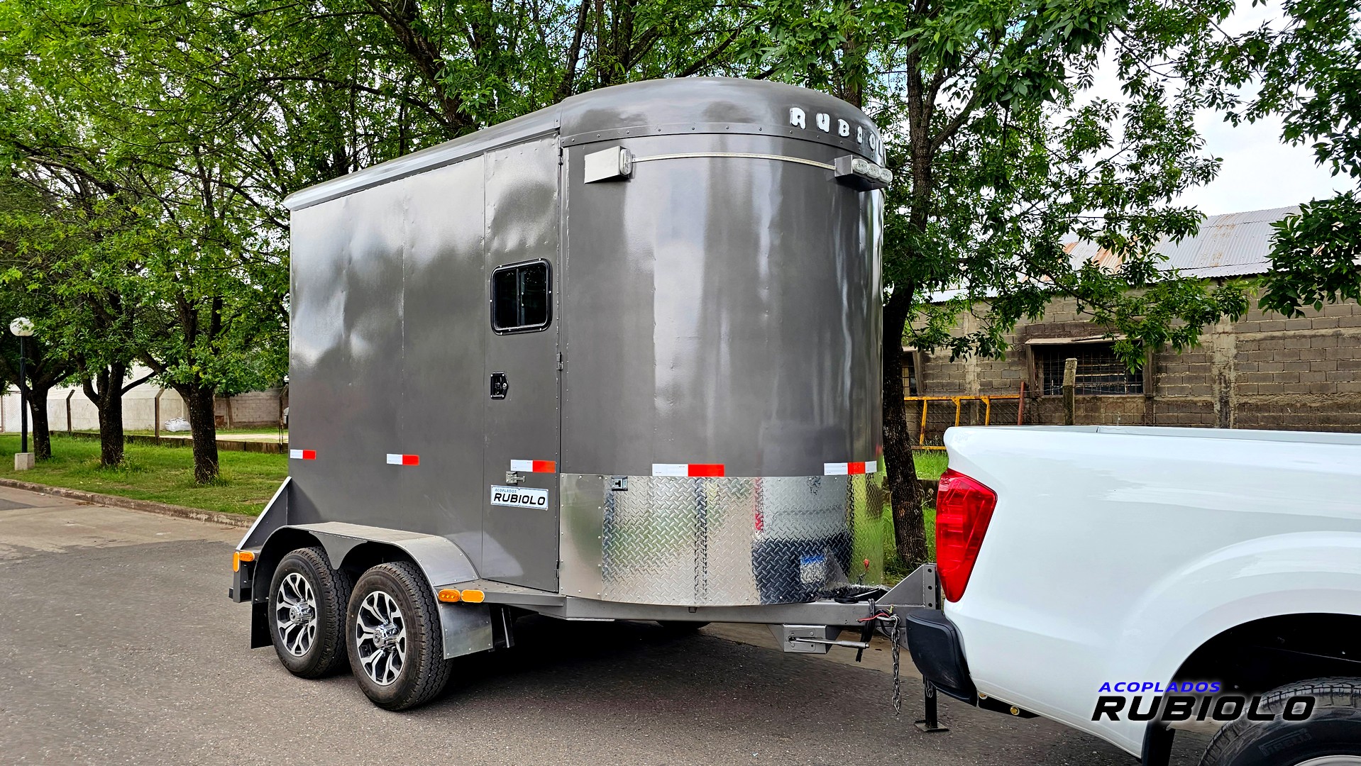 Trailer Homologado DELUXE para 2 Caballos (JA1013-S)