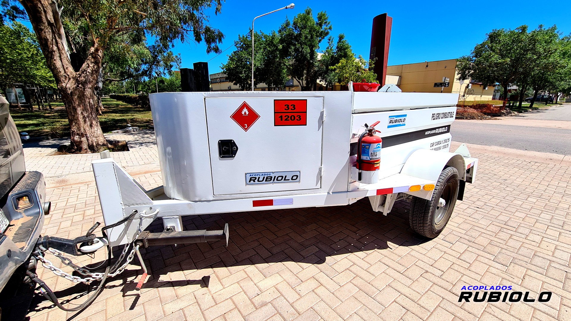 Cisterna Americana para 1.500 Lts. de capacidad. (CI1028)